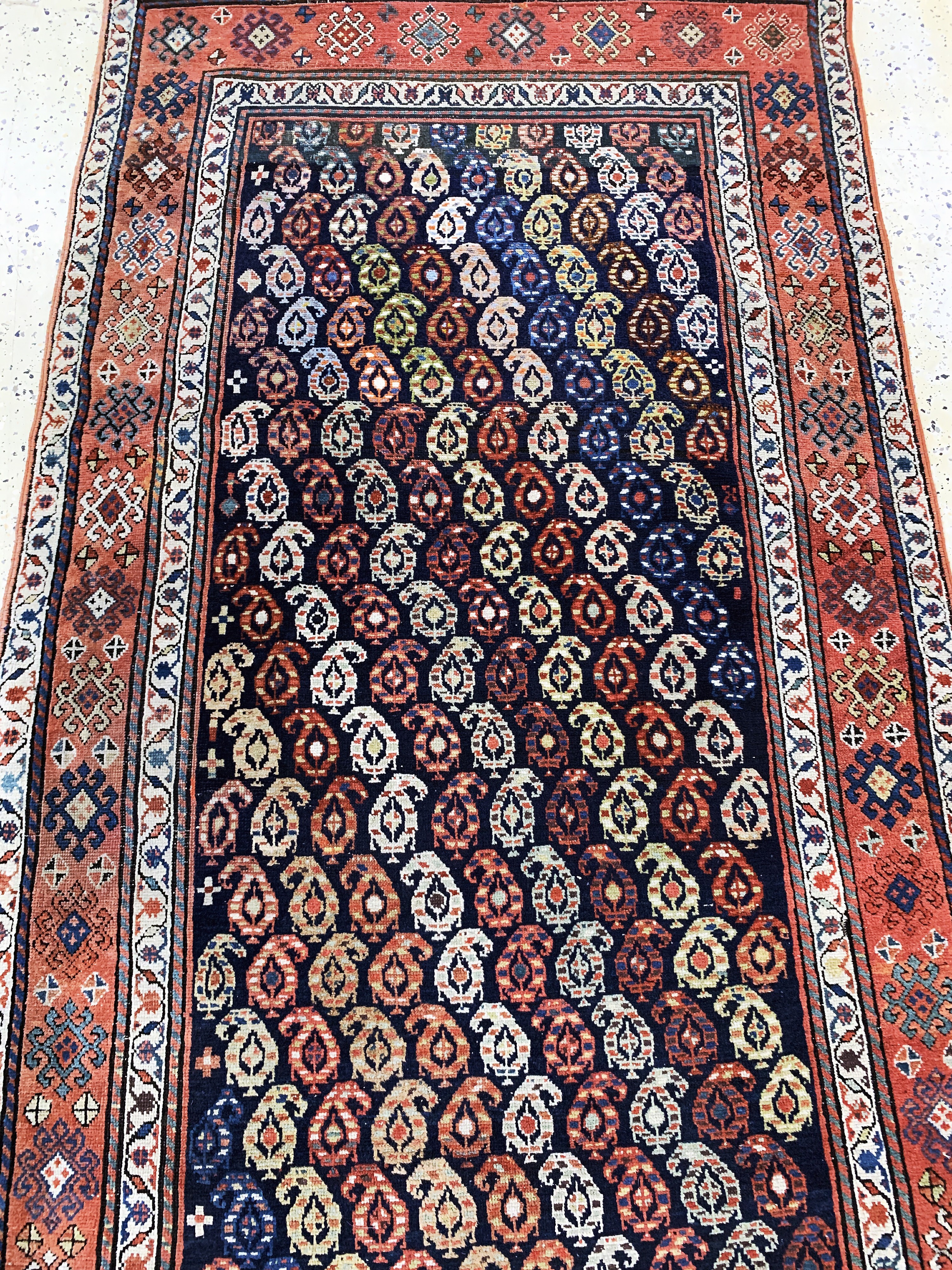 Detail f: Karabagh Kazak antik, Kaukasus, 19.Jhd, Wolle auf Wolle, ca. 305 x 113 cm, EHZ: 2-3(restauriert)