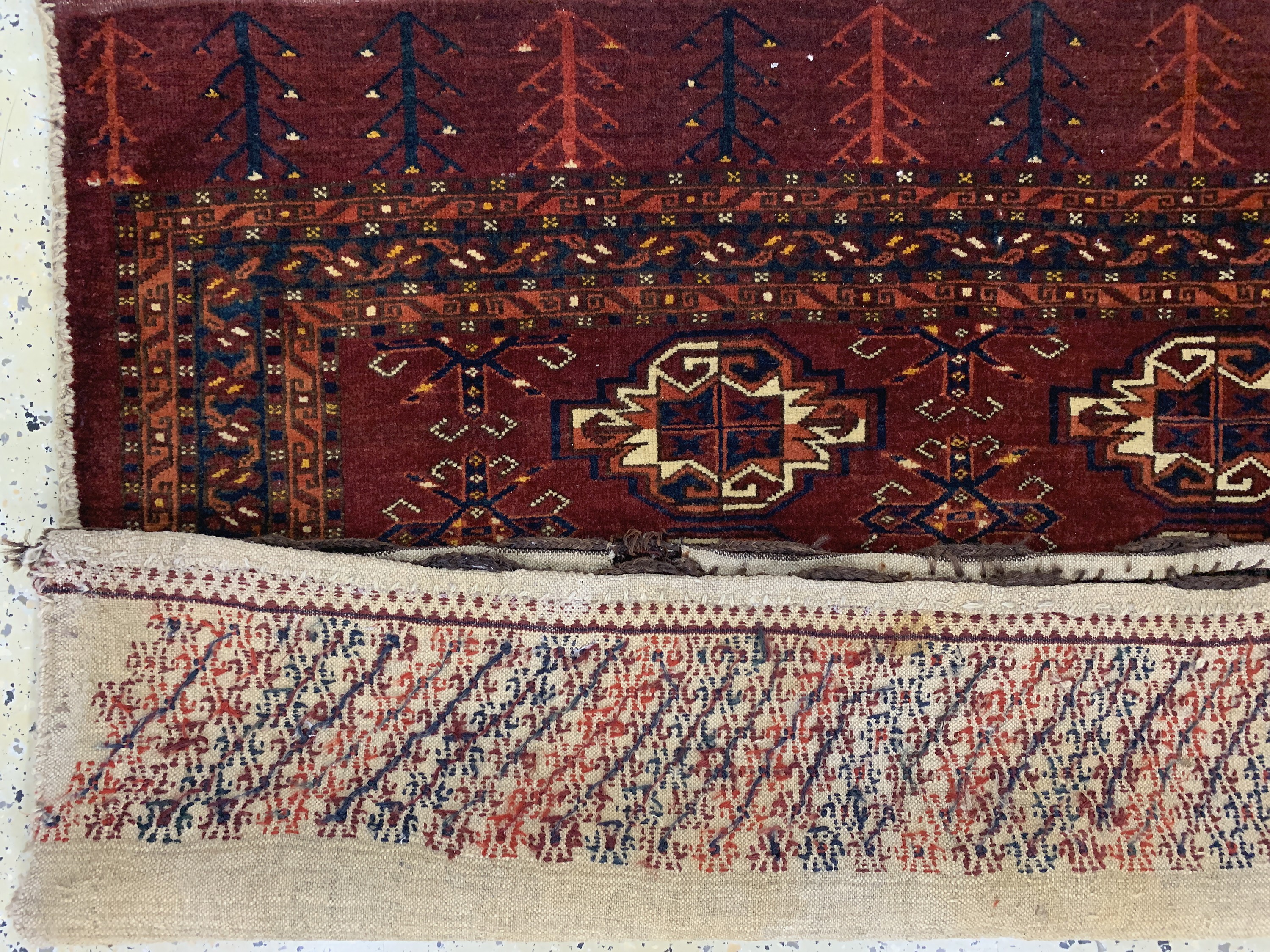 Detail e: Tschowal antik, Turkmenistan, um 1900, Wolle auf Wolle, ca. 160 x 100 cm, EHZ: 3