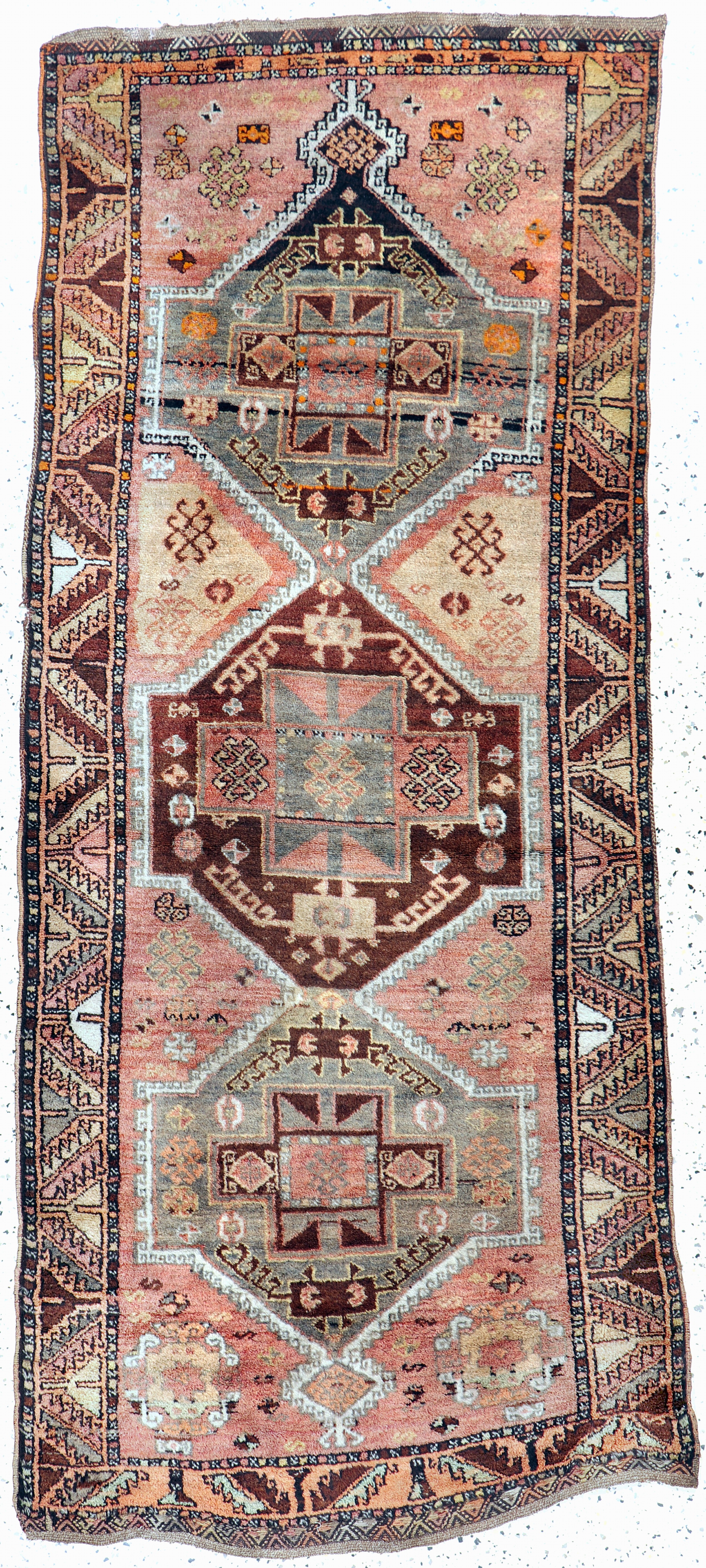 Image 27142350 - Yürük alt, Türkei, Anfang 20.Jhd, Wolle aufWolle, ca. 230 x 102 cm, EHZ: 2-3 ...