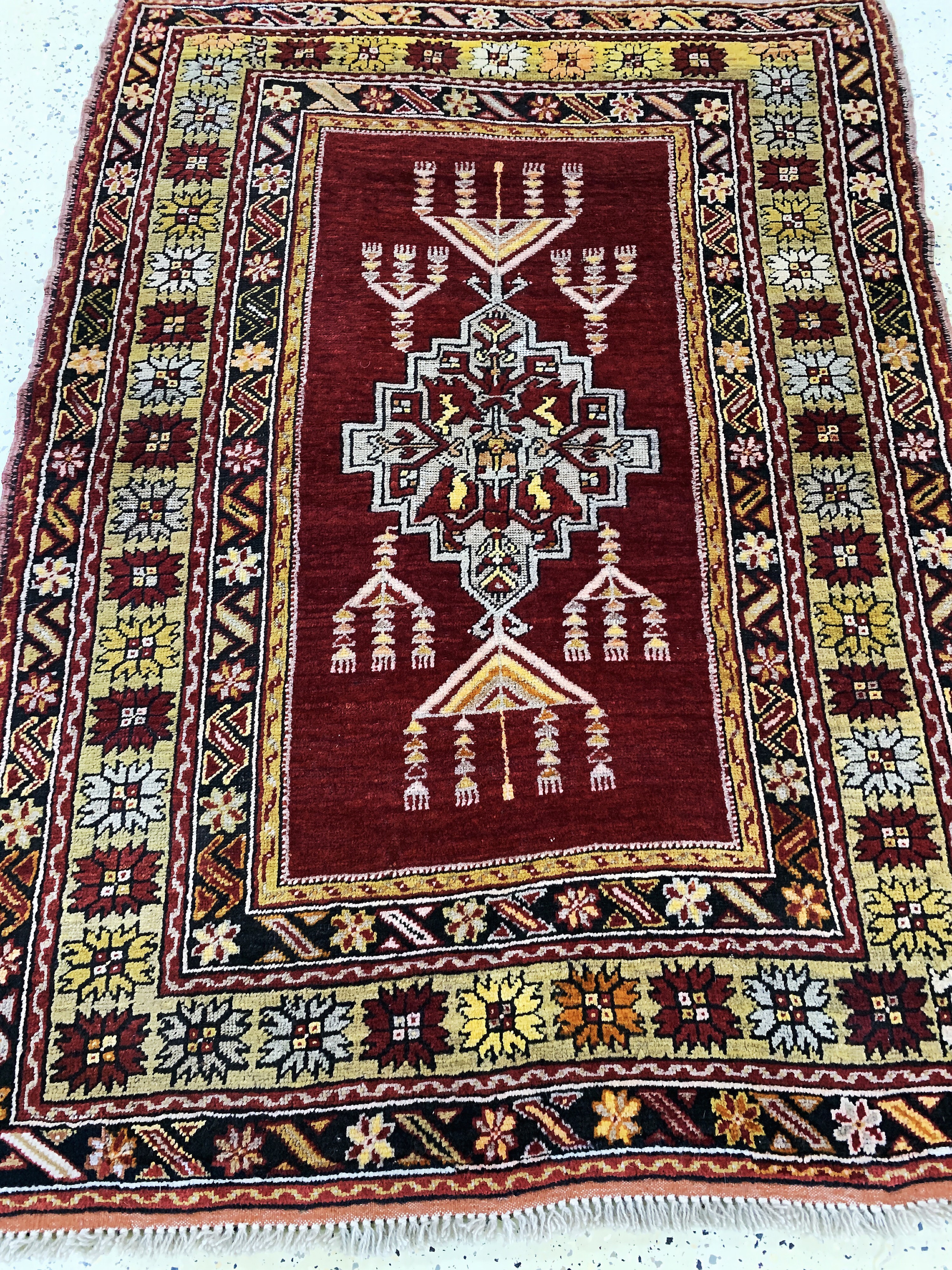 Detail d: Melas alt, Türkei, Anfang 20.Jhd, Wolle aufWolle, ca. 160 x 115 cm, EHZ: 2, (restauriert)