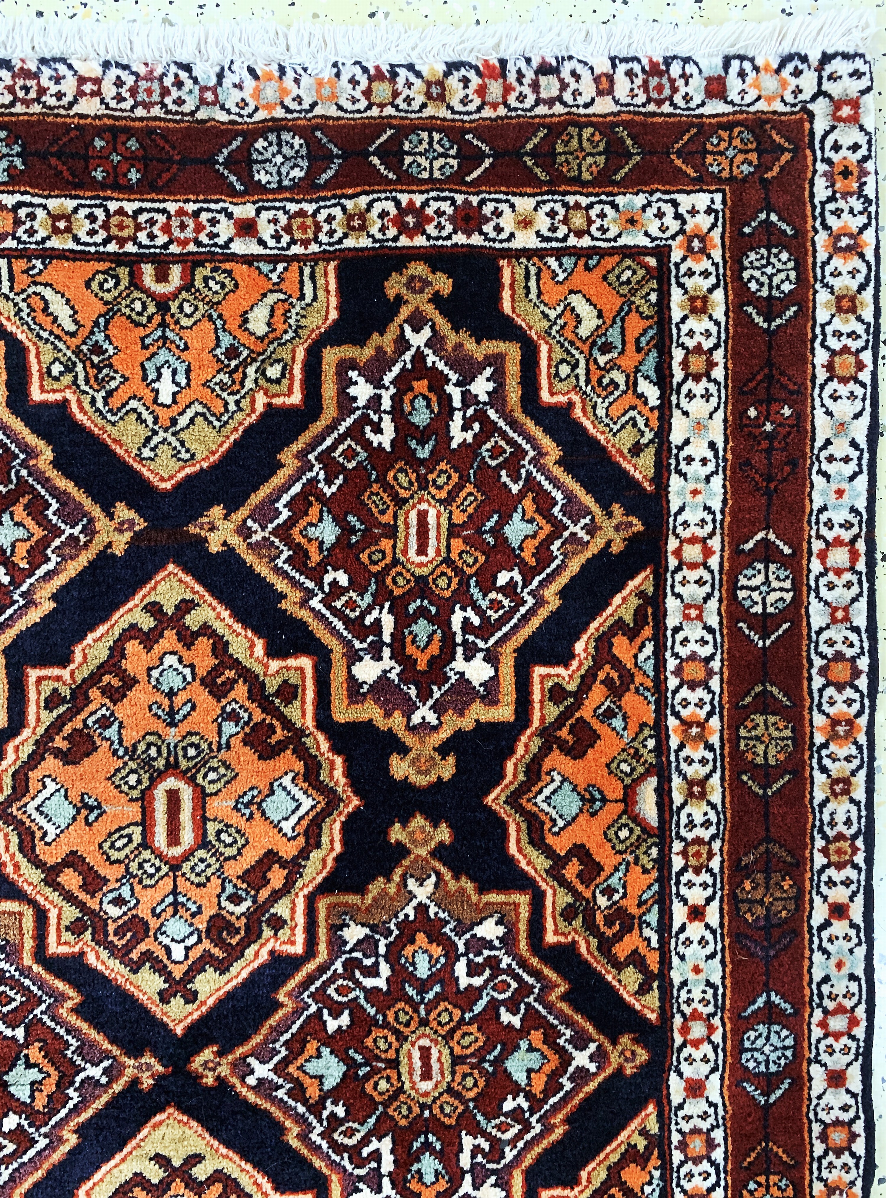 Detail d: Meschgin, Persien, Mitte 20.Jhd, Wolle auf Baumwolle, ca. 140 x 140 cm, EHZ: 2