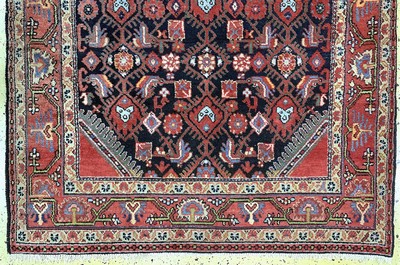 27142383c - Shahsawan, Persien, Mitte 20.Jhd, Wolle aufBaumwolle, ca. 206 x 136 cm, EHZ: 2 ...