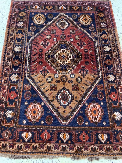 27142389d - Ghaschgai, Persien, Anfang 20.Jhd, Wolle auf Wolle, ca. 160 x 118 cm, EHZ: 2-3 ...