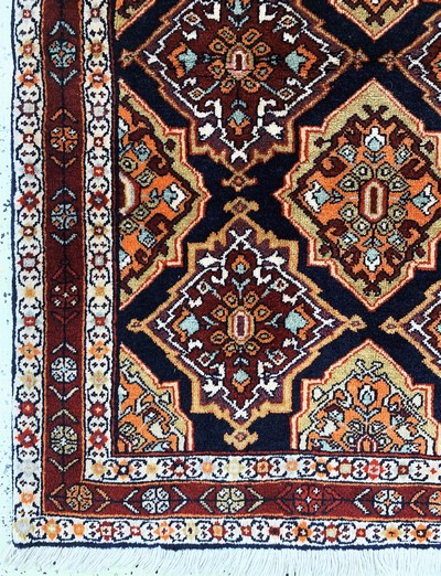 27142391b - Meschgin, Persien, Mitte 20.Jhd, Wolle auf Baumwolle, ca. 140 x 140 cm, EHZ: 2 ...