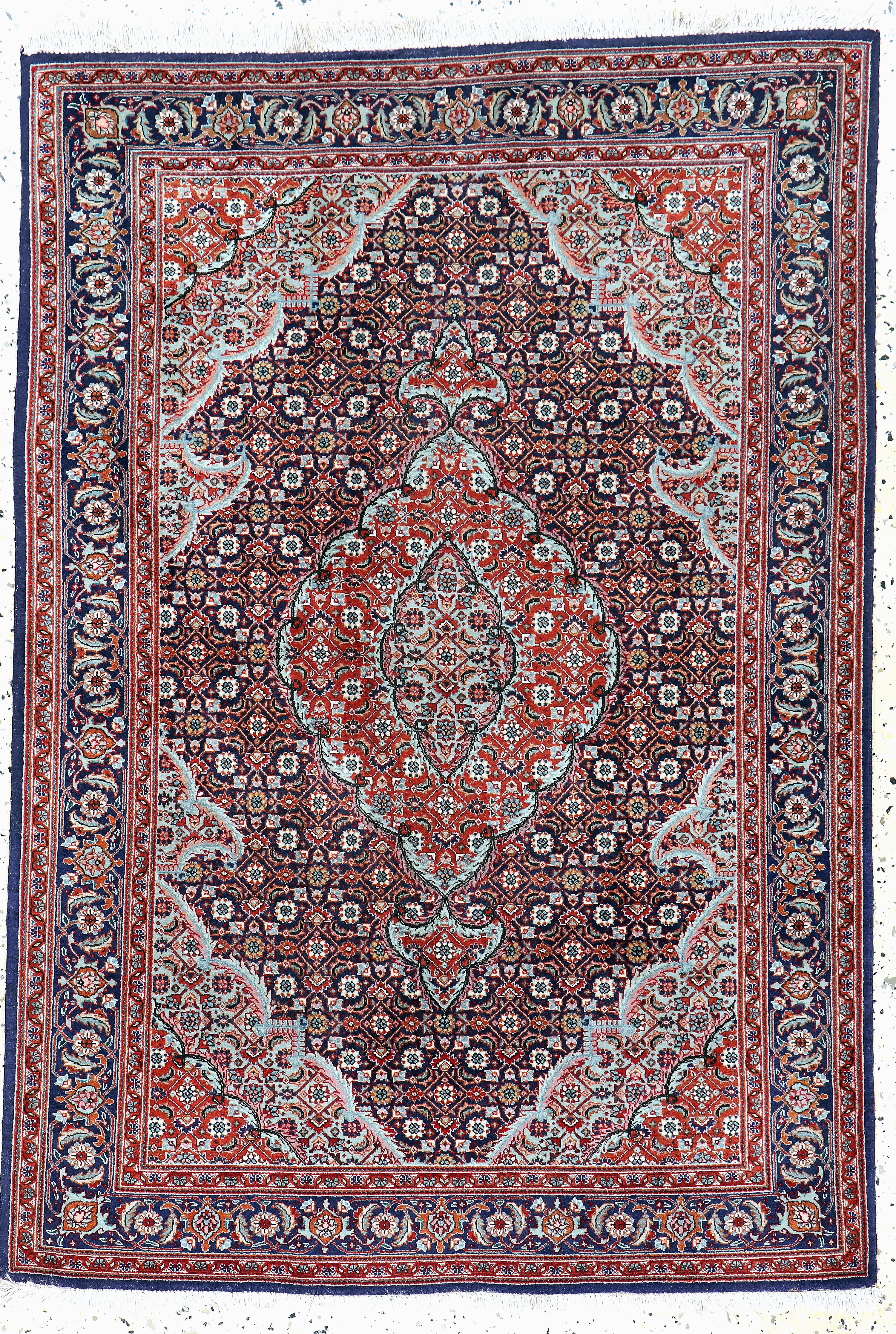Image 27142448 - Täbriz fein(50 Raj), Persien, Mitte 20.Jhd,Korkwolle mit Seide, ca. 150 x 105 cm, ca. ...