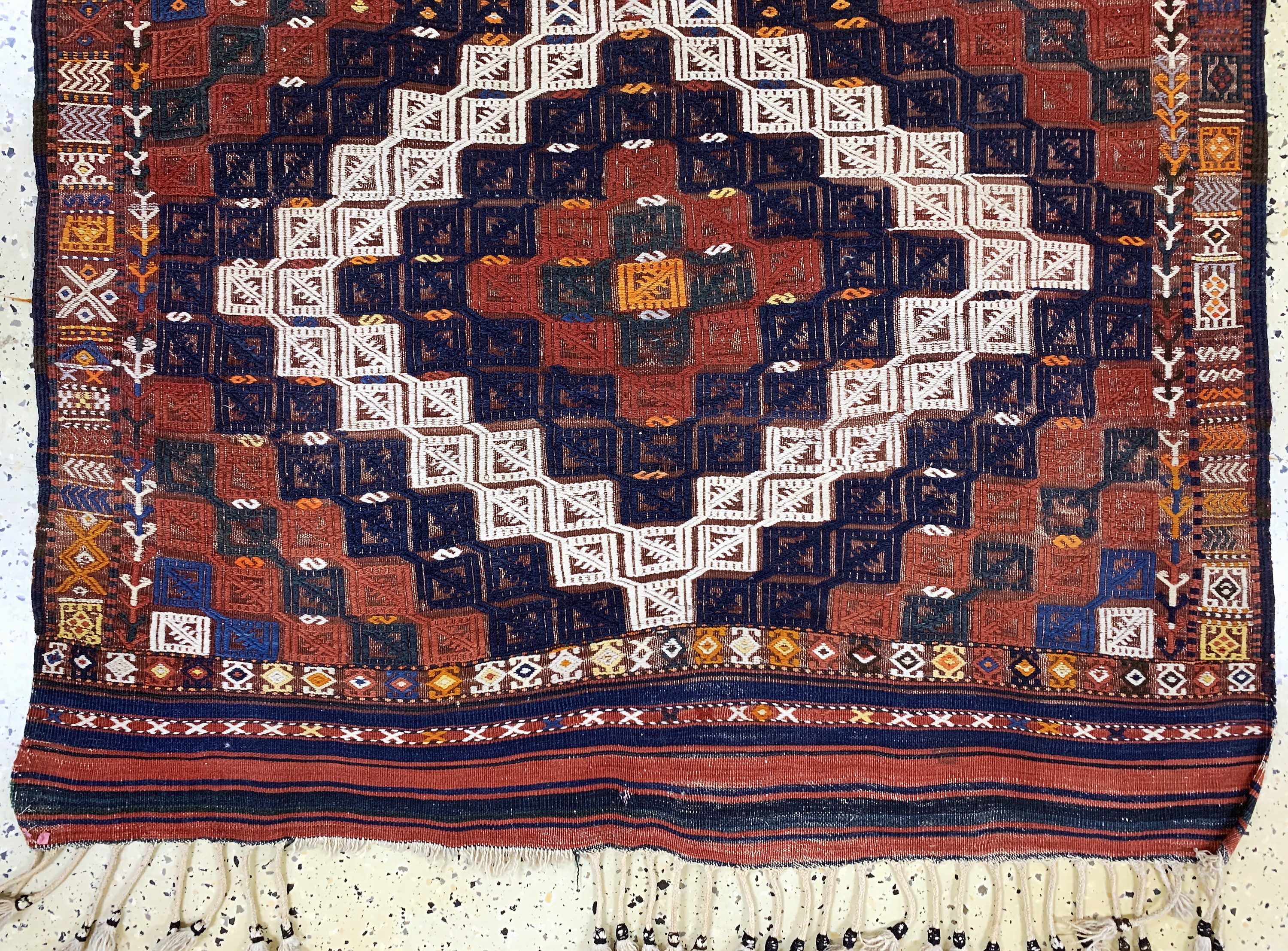 Detail b: Bergama"Verneh", Türkei, um 1900, Wolle aufWolle, ca. 170 x 120 cm, EHZ: 2-3