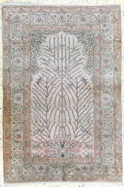 Image Silk Kayseri, Turkey, mid-20th century, pure natural silk, approx. 160 x 107 cm, in need ...