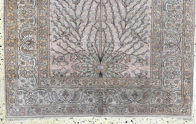 27142449a - Seiden Kayseri, Türkei, Mitte 20.Jhd, reineNaturseide, ca. 160 x 107 cm, ...