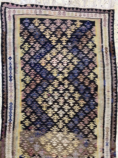 27142552a - Bidjar Kelim, Persien, Anfang 20.Jhd, Wolleauf Baumwolle, ca. 265 x 93 cm, EHZ: 2 ...