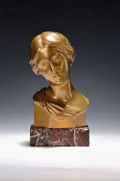 Image Frauenbüste, um 1900, Bronze, rückseitig monogrammiert GL, auf Marmorsockel, ca. 23 cm