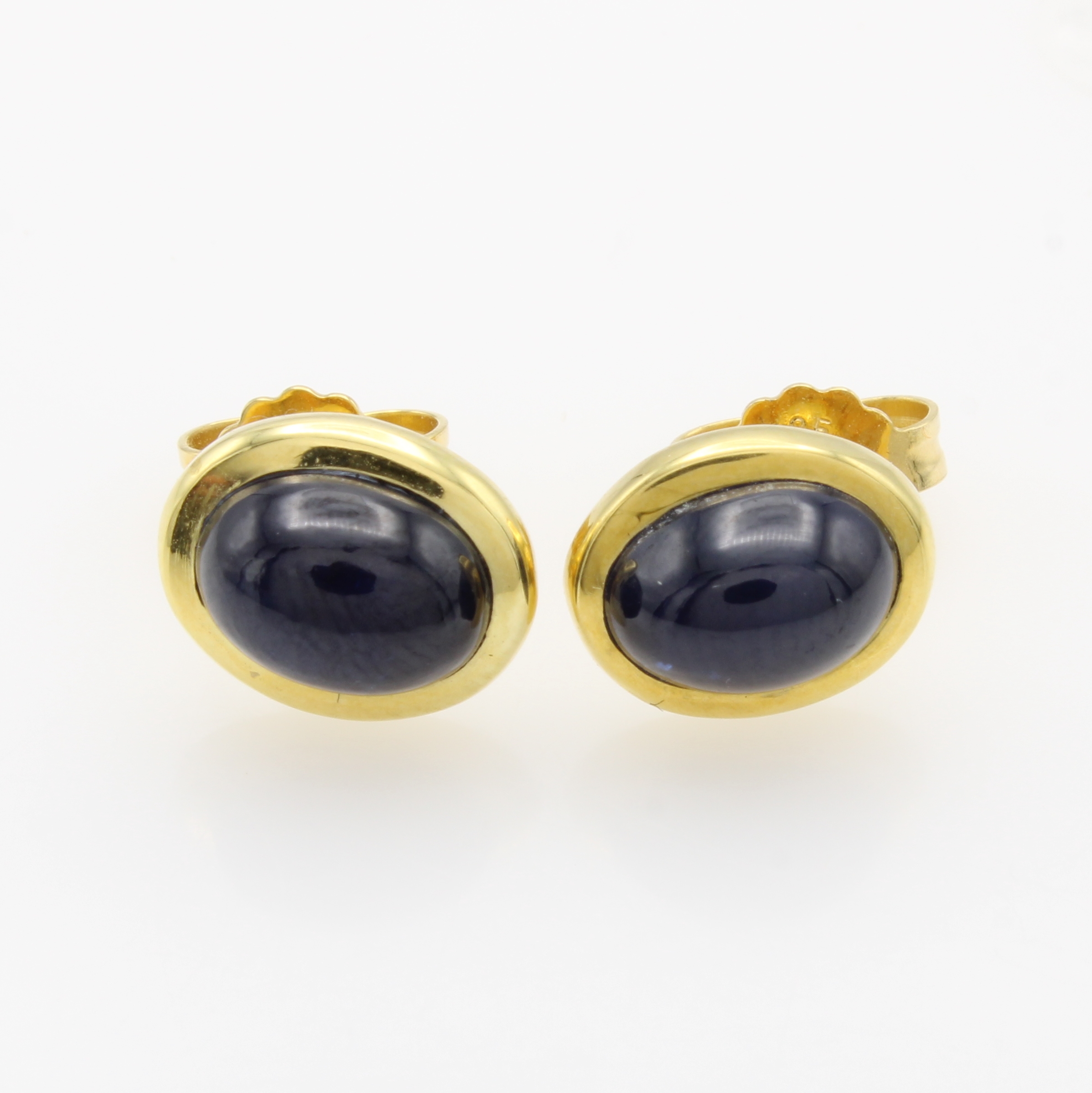 Image 27143716 - Paar Ohrstecker mit Saphiren, GG 585/000, 2 ovale Saphircabochons zus. ca. 3.2 ct ...