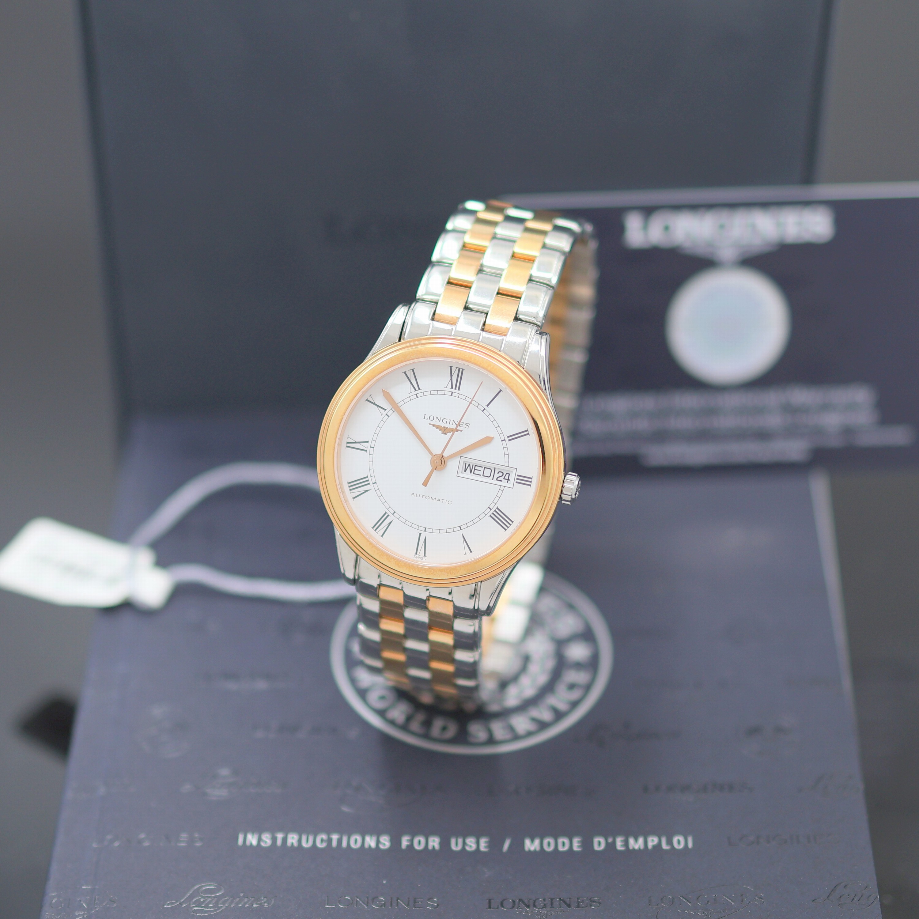 Image 27144039 - LONGINES Flagship ungetragene Armbanduhr Referenz L4.899.3917, Automatik, beids. vergl., ...