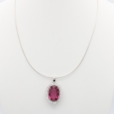 Image Anhänger mit Turmalin und Brillanten an Omegareif, WG 750/000, ovaler Turmalin ca. ...