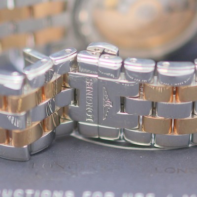 27144039c - LONGINES Flagship ungetragene Armbanduhr Referenz L4.899.3917, Automatik, beids. vergl., ...