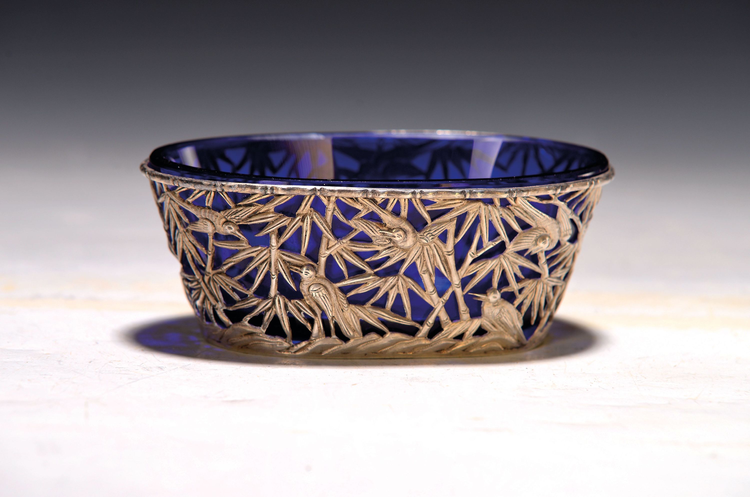Image 27144102 - Silberschälchen mit Glaseinsatz, China, um 1860-1910, Silber, Wandung mit ...