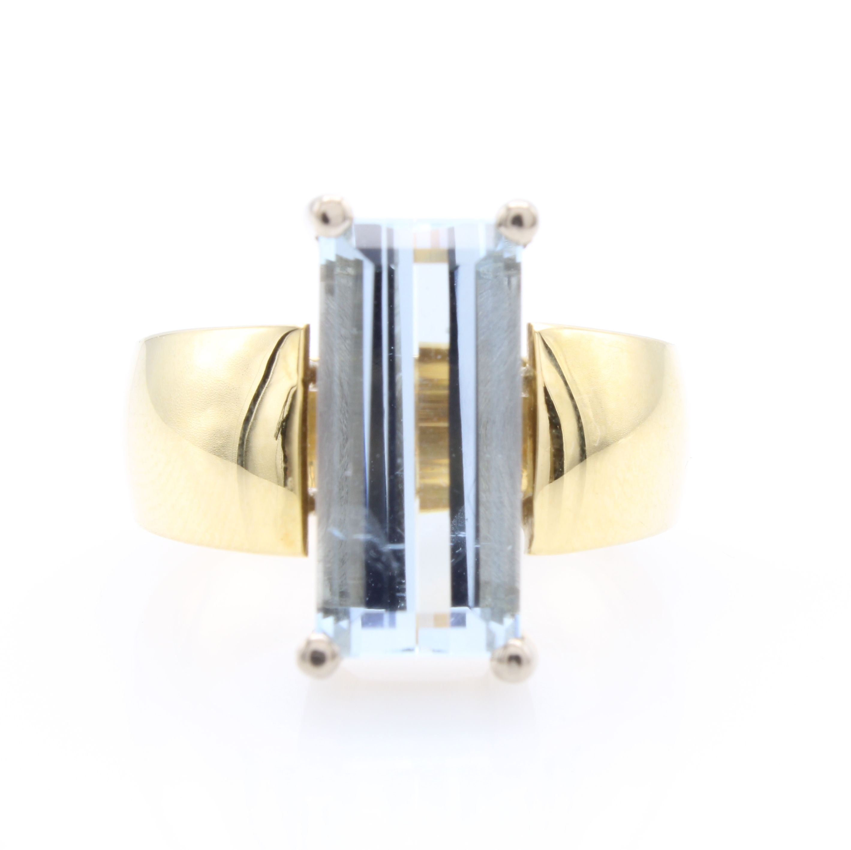 Image 27144160 - Ring mit Aquamarin, GG 750/000, rechteckiger Aquam. in Krappenfassung ca. 10.6 ct, RW ...