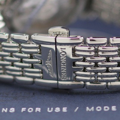 27144308c - LONGINES Lyre ungetragene Armbanduhr Referenz L4.860.4116, Automatik, beids. vergl. Geh. ...
