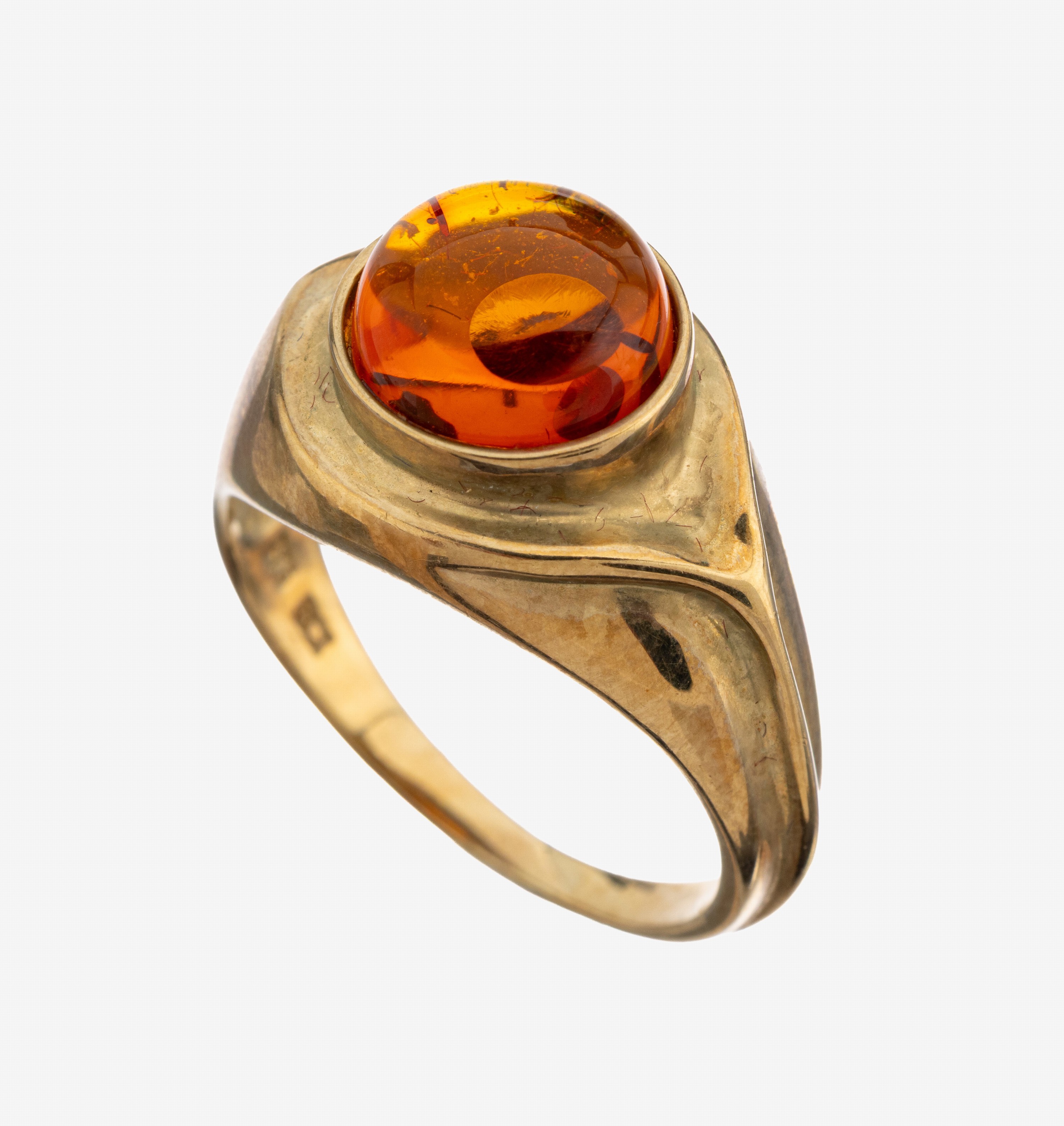 Image 27144950 - 9 kt Gold Bernstein-Ring, GG 375/000, schlicht, runder Bernstein-Cabochon, RW 63, ca. ...