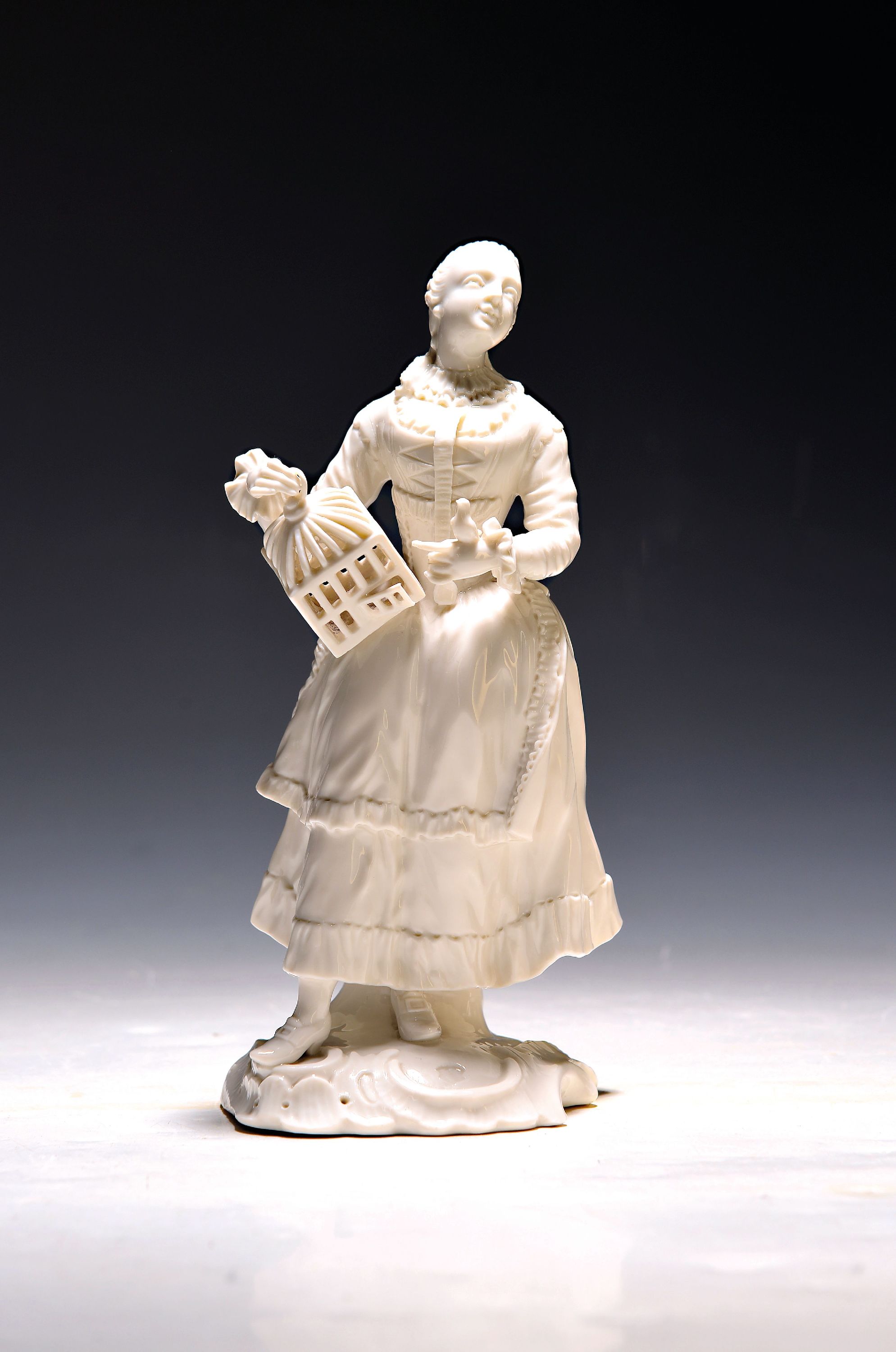 Image 27144961 - Porcelain figure, Nymphenburg, around 1924, lady with birdcage, after Frankenthaler, ...