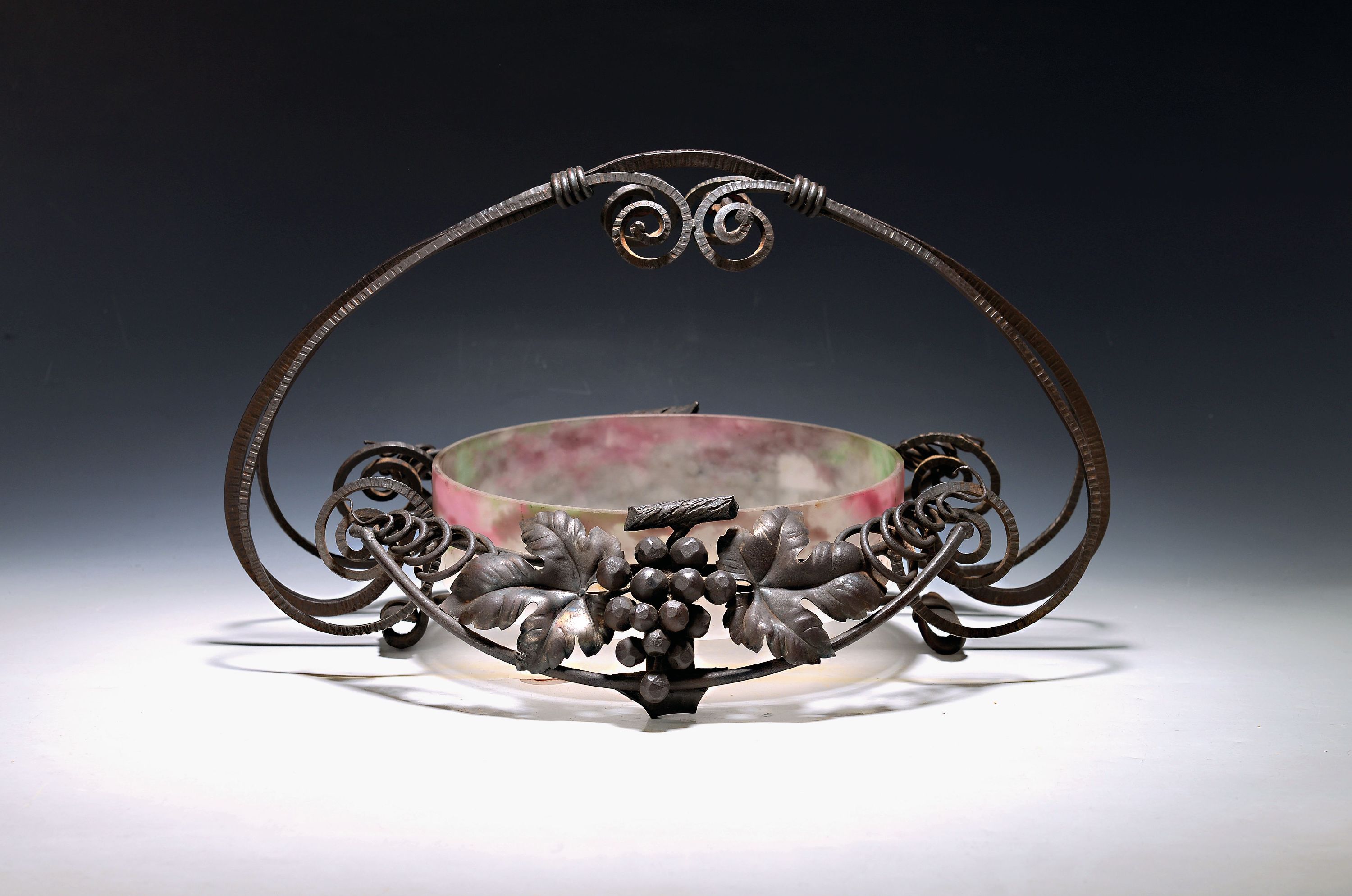 Image 27145075 - Große Jugendstil-Schale, Muller Fréres, um 1920, farbloses Schichtglas mit grünen und ...