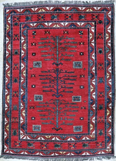 Image Kazak motif, Pakistan, late 20th century, woolon wool, approx. 320 x 235 cm, condition: ...