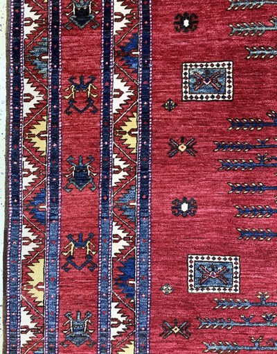27145606c - Kazak-Motiv, Pakistan, Ende 20.Jhd, Wolle auf Wolle, ca. 320 x 235 cm, EHZ:(nahezu ...