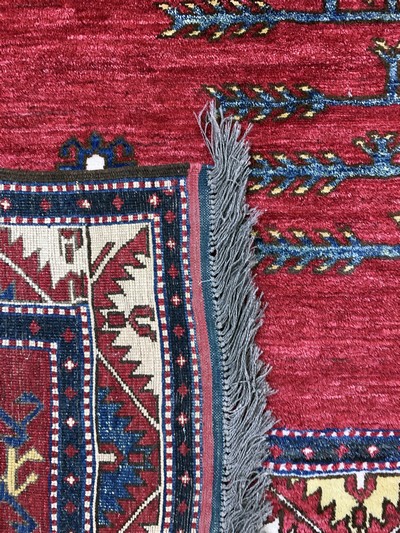 27145606j - Kazak-Motiv, Pakistan, Ende 20.Jhd, Wolle auf Wolle, ca. 320 x 235 cm, EHZ:(nahezu ...