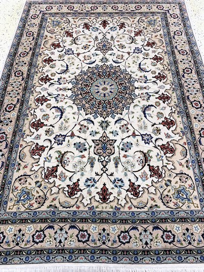 27145913f - Täbriz fein(50 Raj), Persien, Mitte 20.Jhd,Korkwolle mit Seide, ca. 220 x 155 cm, ca. ...