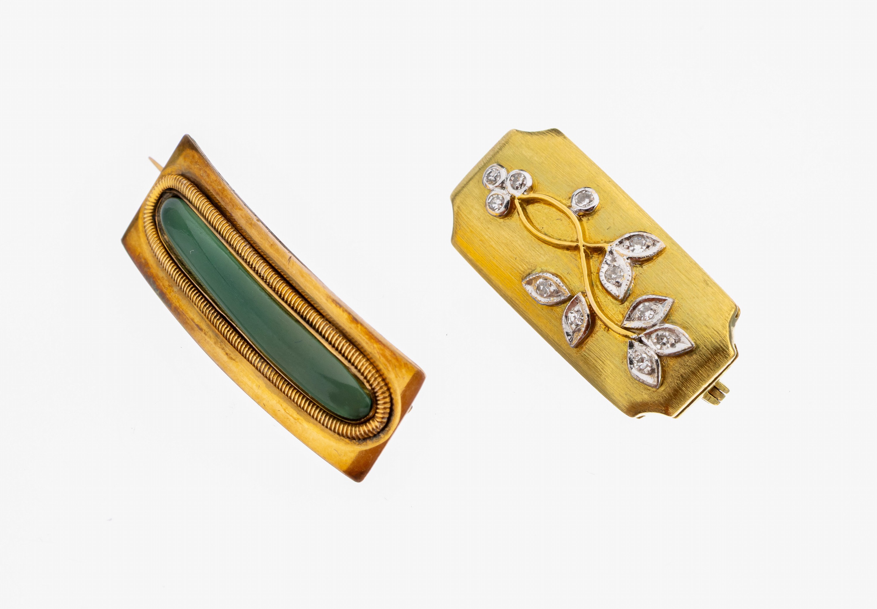 Image 27146100 - 14 kt Gold Diamant-Brosche, GG/WG 585/000, florales WG-Element mit 11 8/8-Diamanten ...