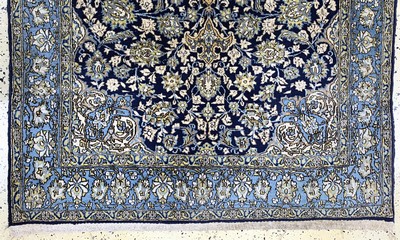 27146391c - Ghom alt, Persien, Mitte 20.Jhd, Wolle mit Seide, ca. 220 x 142 cm, EHZ: 2 ...