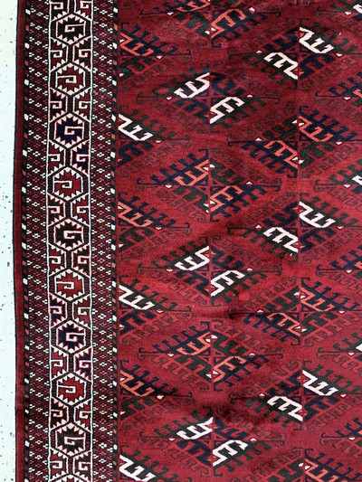 27146406c - Yomud alt, Turkmenistan, Mitte 20.Jhd, Wolle auf Wolle, ca. 336 x 215 cm, EHZ: 2 ...
