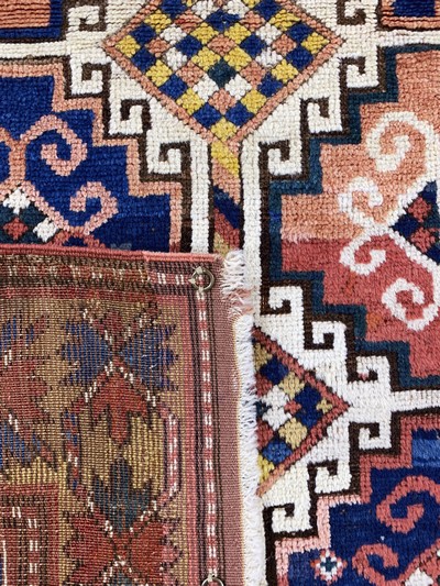 27146461e - ´Mogan´Kazak antik, Kaukasus, 19.Jhd, Wolleauf Wolle, ca. 165 x 104 cm, EHZ: ...