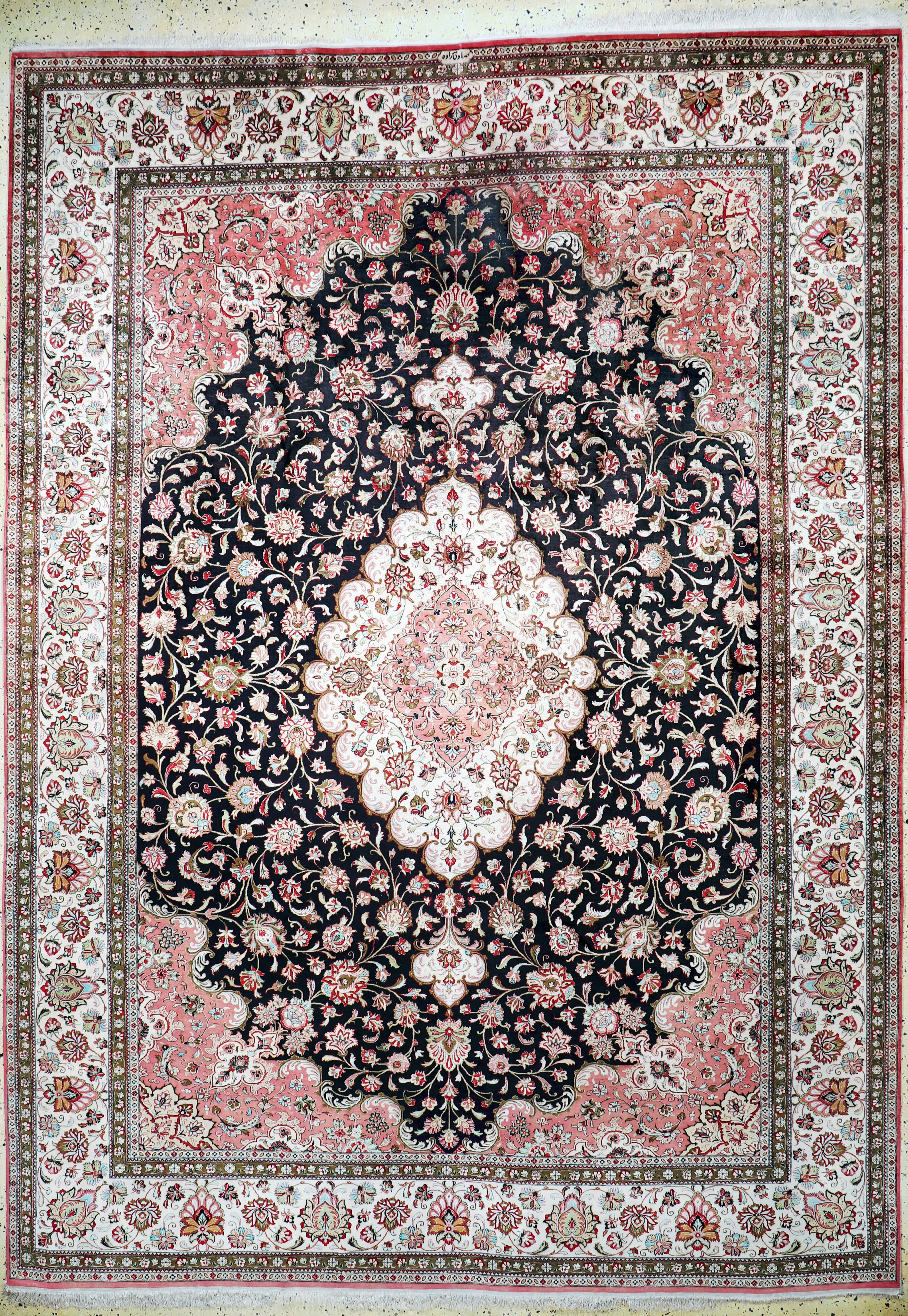 Image 27146551 - Ghom Seide Persien, signiert´Sadeghzadeh´, Mitte 20.Jhd, reine Naturseide, ca. 349 x ...