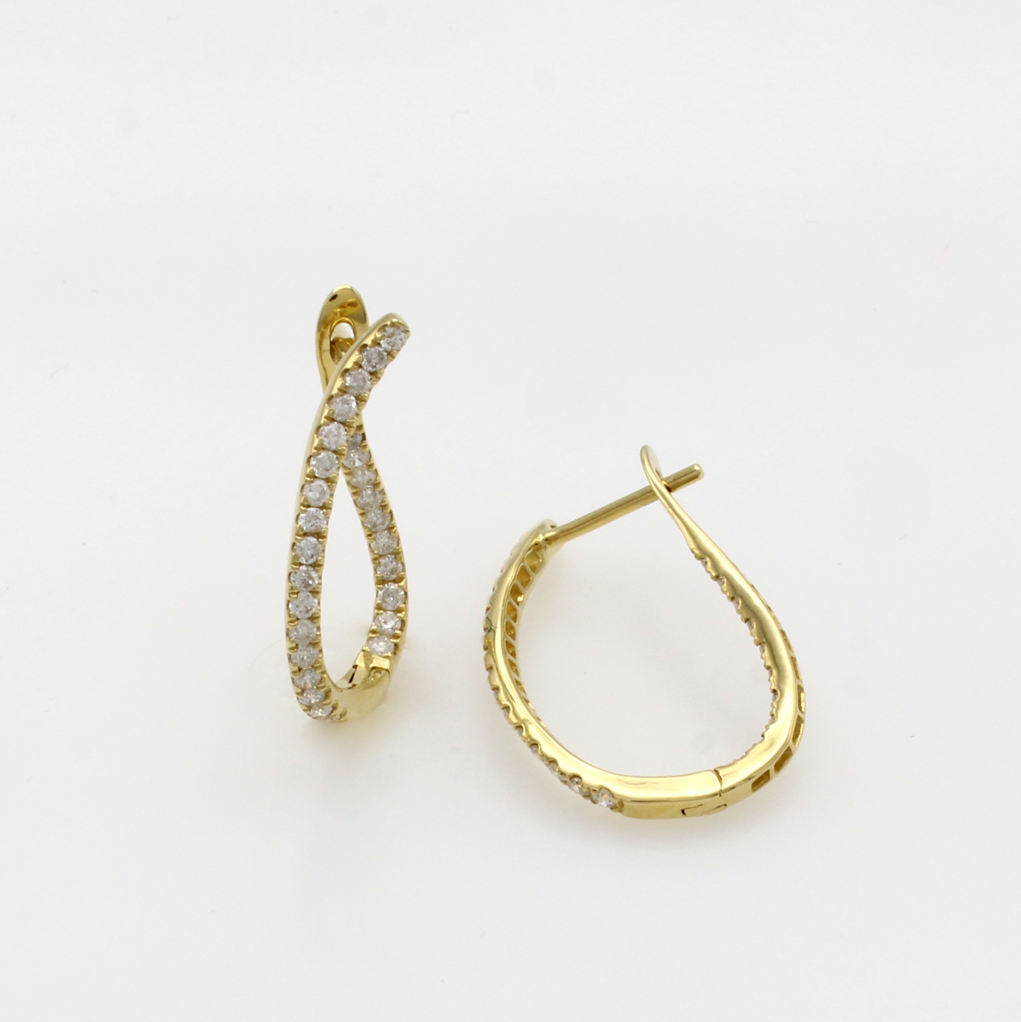 Image 27146555 - Paar Klappcreolen mit Brillanten, GG 750/000, 54 Brill. zus. ca. 0.60 ct Weiß/p, ...