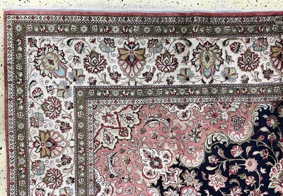 27146551g - Ghom Seide Persien, signiert´Sadeghzadeh´, Mitte 20.Jhd, reine Naturseide, ca. 349 x ...