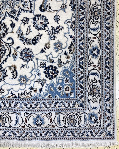 27146565a - Nain, Persien, Ende 20.Jhd, Wolle auf Baumwolle, ca. 230 x 164 cm, EHZ: 2 Schätzpreis: ...