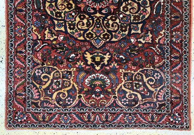 27146598b - Saman Bachtiar, Persien, Mitte 20.Jhd, Wolle auf Baumwolle, ca. 200 x 136 cm, EHZ: 2 ...