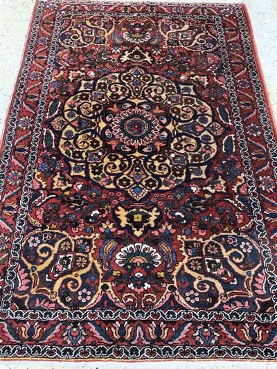 27146598d - Saman Bachtiar, Persien, Mitte 20.Jhd, Wolle auf Baumwolle, ca. 200 x 136 cm, EHZ: 2 ...