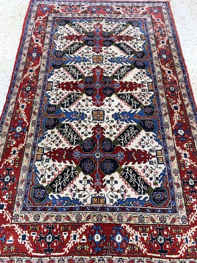 27146602d - Ghom alt, Persien, Mitte 20.Jhd, Wolle auf Baumwolle, ca. 227 x 141 cm, EHZ: 2 ...