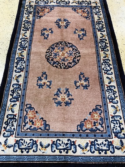 27146625d - Seiden Peking, China, Mitte 20.Jhd, reine Naturseide, ca. 212 x 122 cm, EHZ: 2 ...