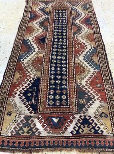 27146634f - ´Borchalu´Kazak antik, Kaukasus, 19.Jhd, Wolle auf Wolle, ca. 265 x 134 cm, EHZ: 4 ...