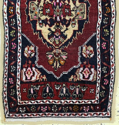 27146655e - 6 Lots Yastik, Türkei, Anfang 20.Jhd, Wolleauf Wolle, ca. 100 x 50 cm, EHZ: 2-3 ...
