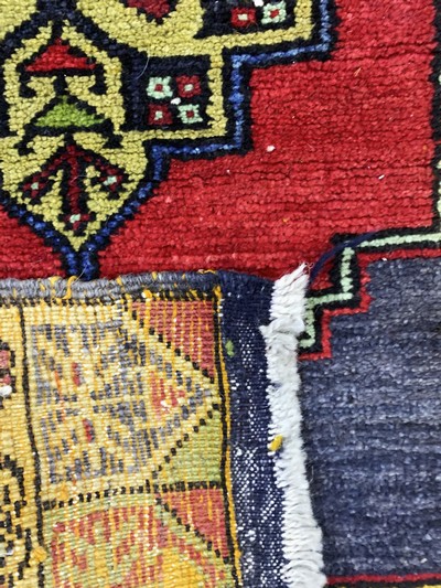 27146657f - 6 Lots Yastik, Türkei, Anfang 20.Jhd, Wolleauf Wolle, ca. 120 x 54 cm, EHZ: 2-3 ...