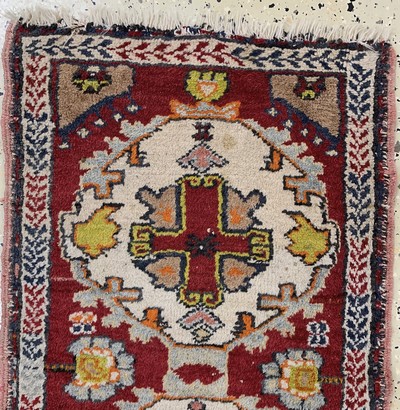 27146657g - 6 Lots Yastik, Türkei, Anfang 20.Jhd, Wolleauf Wolle, ca. 120 x 54 cm, EHZ: 2-3 ...