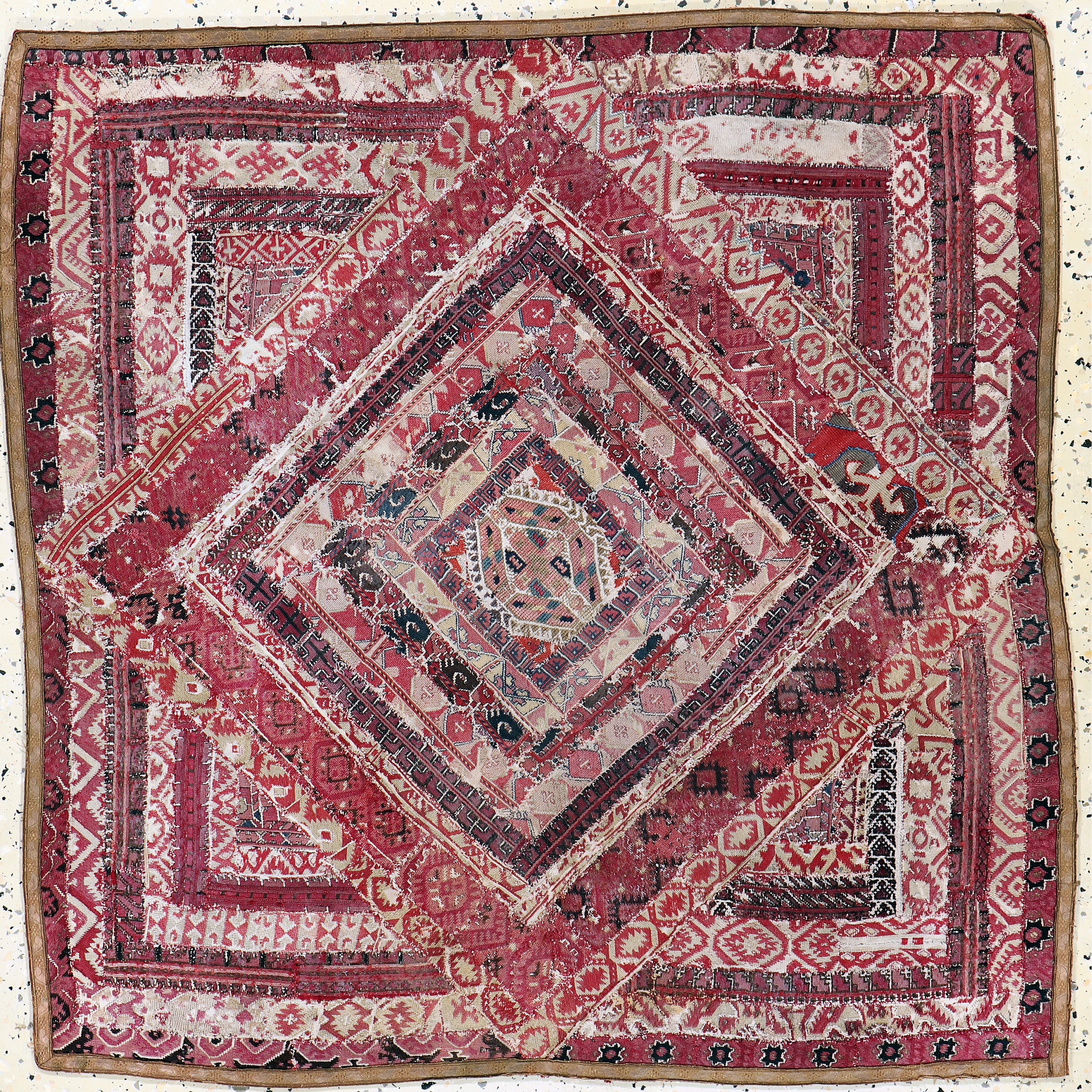 Image 27146740 - Antike´Boghtsche´, Turkmenistan, 19.Jhd, Baumwollstickerei als Patch-Work, ca. 95 x 97 ...