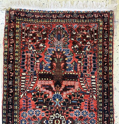 27146751d - 4 Lots Sarogh, Persien, Anfang 20.Jhd, Wolle auf Baumwolle, ca. 148 x 61 cm & ca. 74 x ...