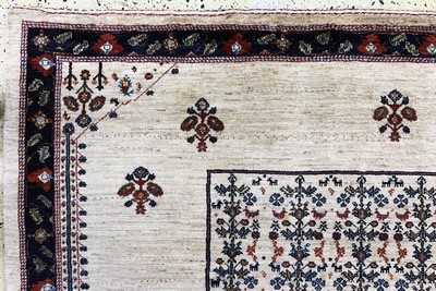27146768g - Gabbeh fein Loribaft, Persien, Ende 20.Jhd,Korkwolle auf Wolle, ca. 298 x 194 cm, EHZ: ...