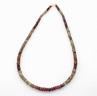 27146845a - Kette mit Saphiren, GG 375/000, mehrfarbige Saphire im fac. Rondellschliff, Naturfarben, ...