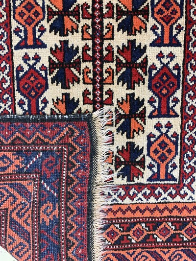 27147068d - 2 Lots Gebetsteppiche, Belutsch, Afganistan, Anfang 20.Jhd, Wolle auf Wolle, ca. 145 x ...