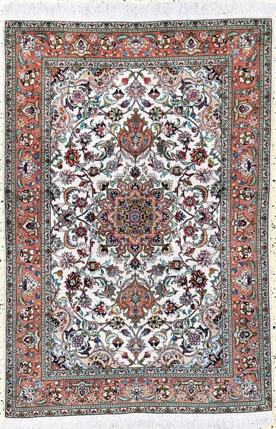 Image Täbriz fine(50 Raj), Persia, late 20th century, corkwool with silk, approx. 150 x 104cm, ...